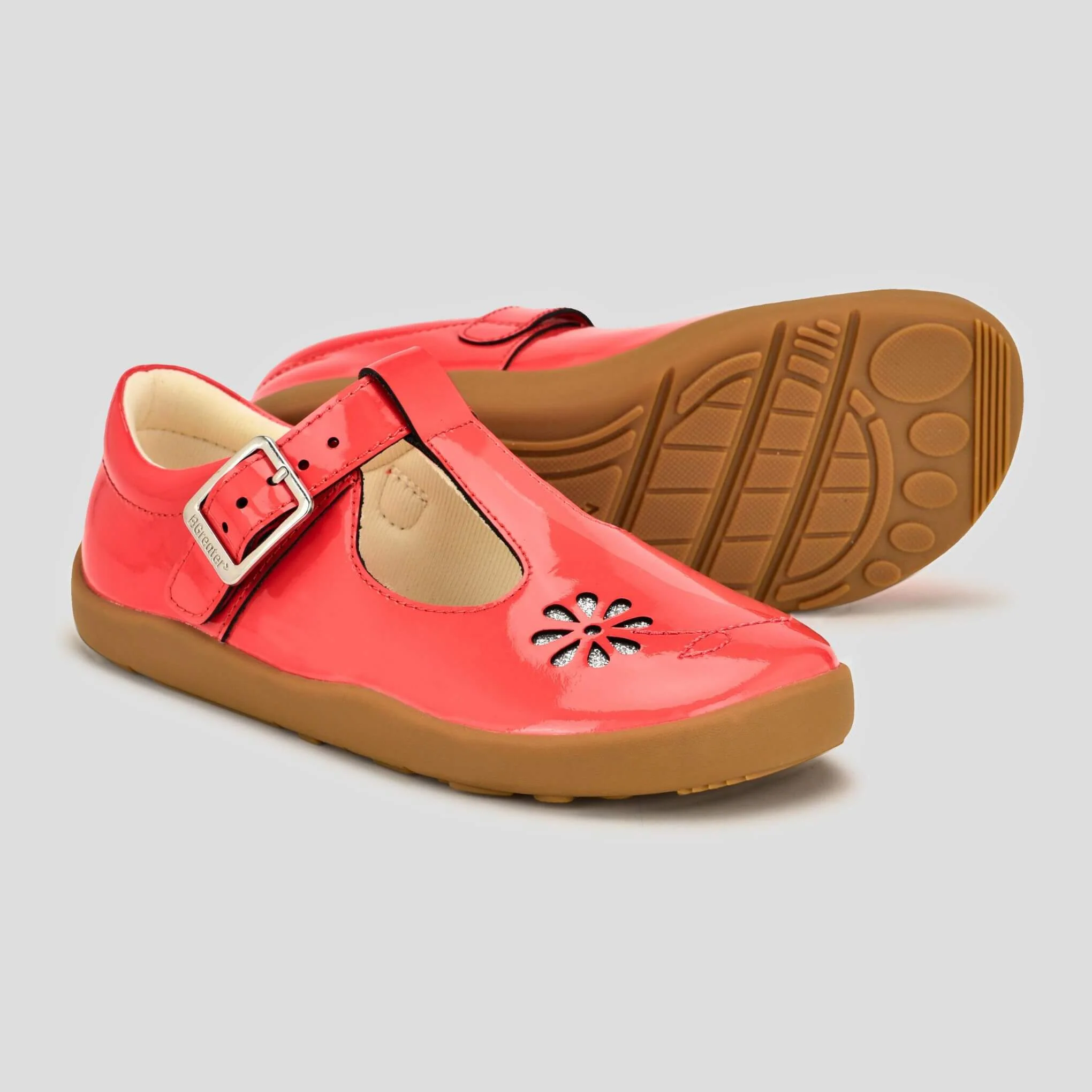 Marie - Red - Image 11