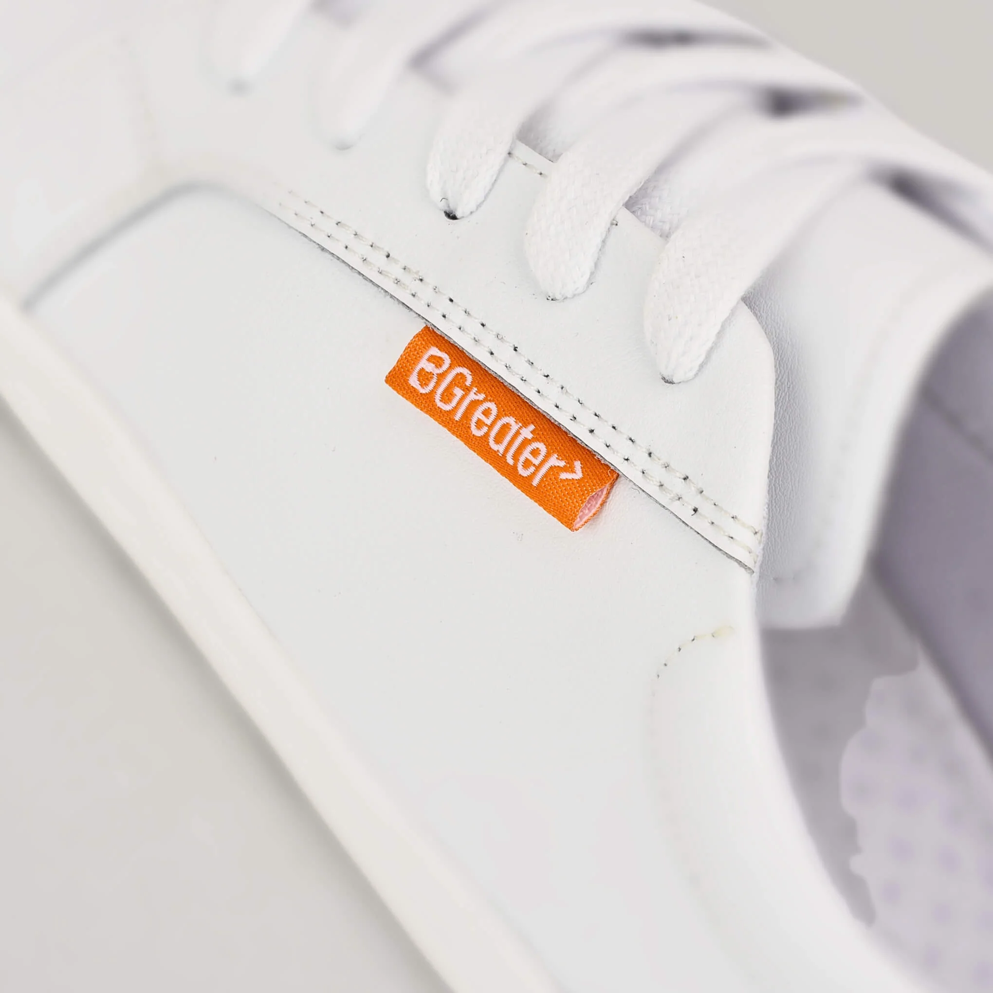 Edgley - White - Image 3